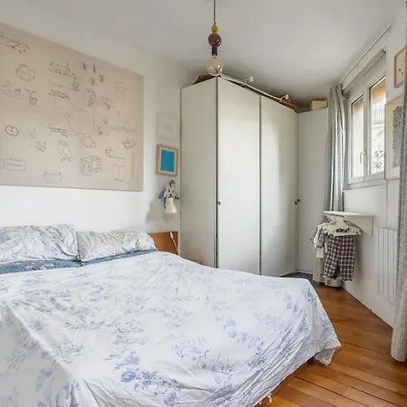 Bel Cosy, Emplacement Ideal * Paříž